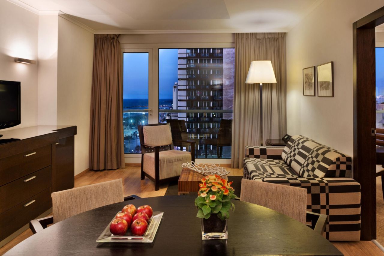 Crowne Plaza Tel Aviv Beach Pesach on the Beachfront at HaYarkon